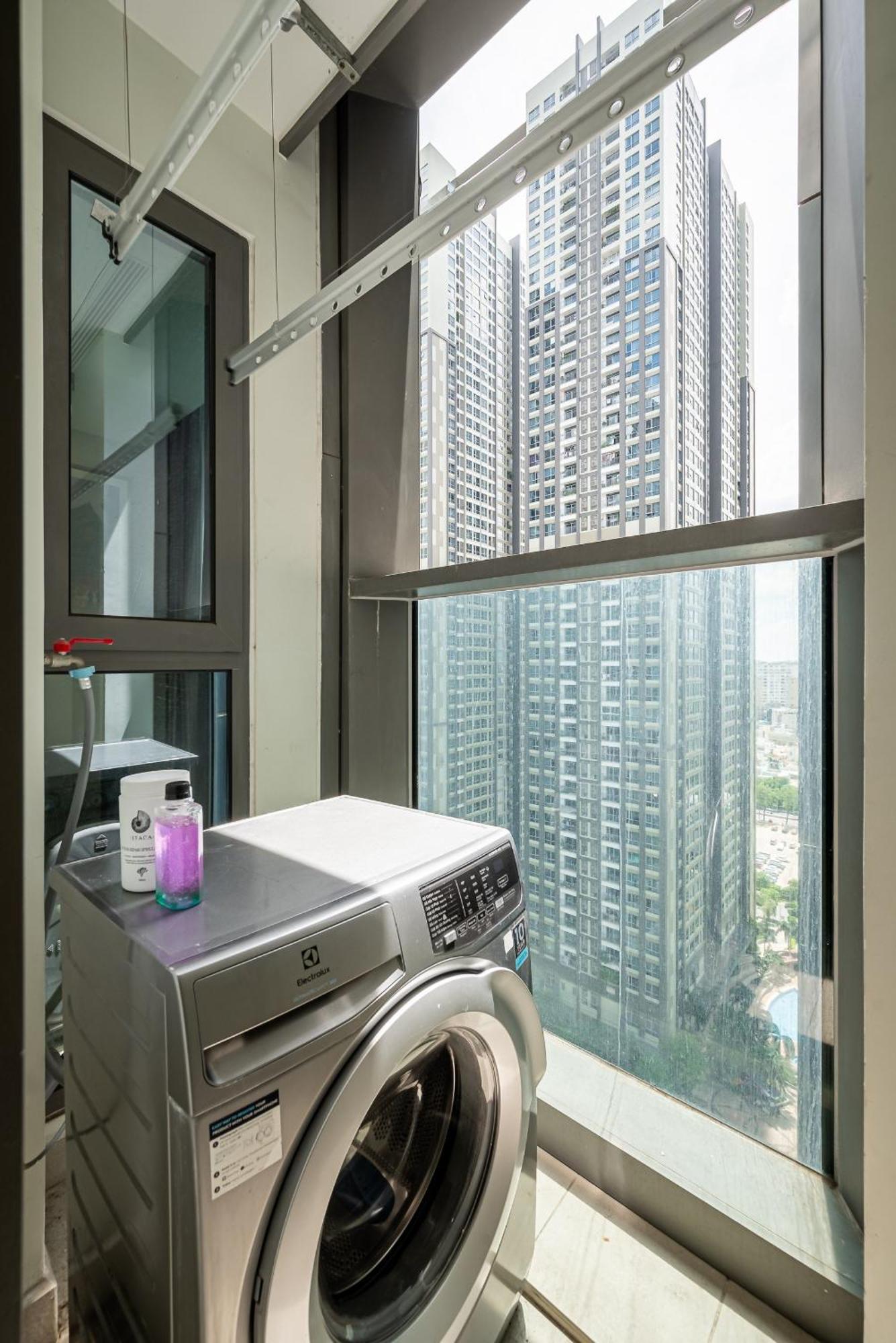Urban Heights Rentals Landmark 81 Thành Pho Ho Chí Minh Esterno foto